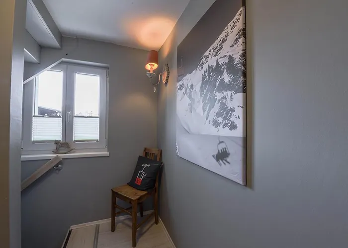 Alpenglueck By 卡普伦